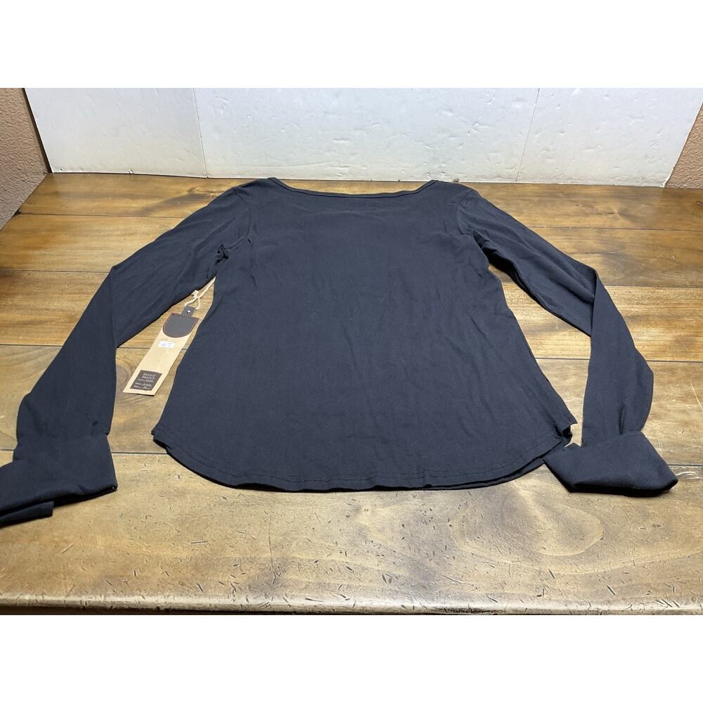 Double D Ranch Women's Ruffle Long Sleeve Front Henley Black Shirt Size XL NWT - Picture 10 of 10